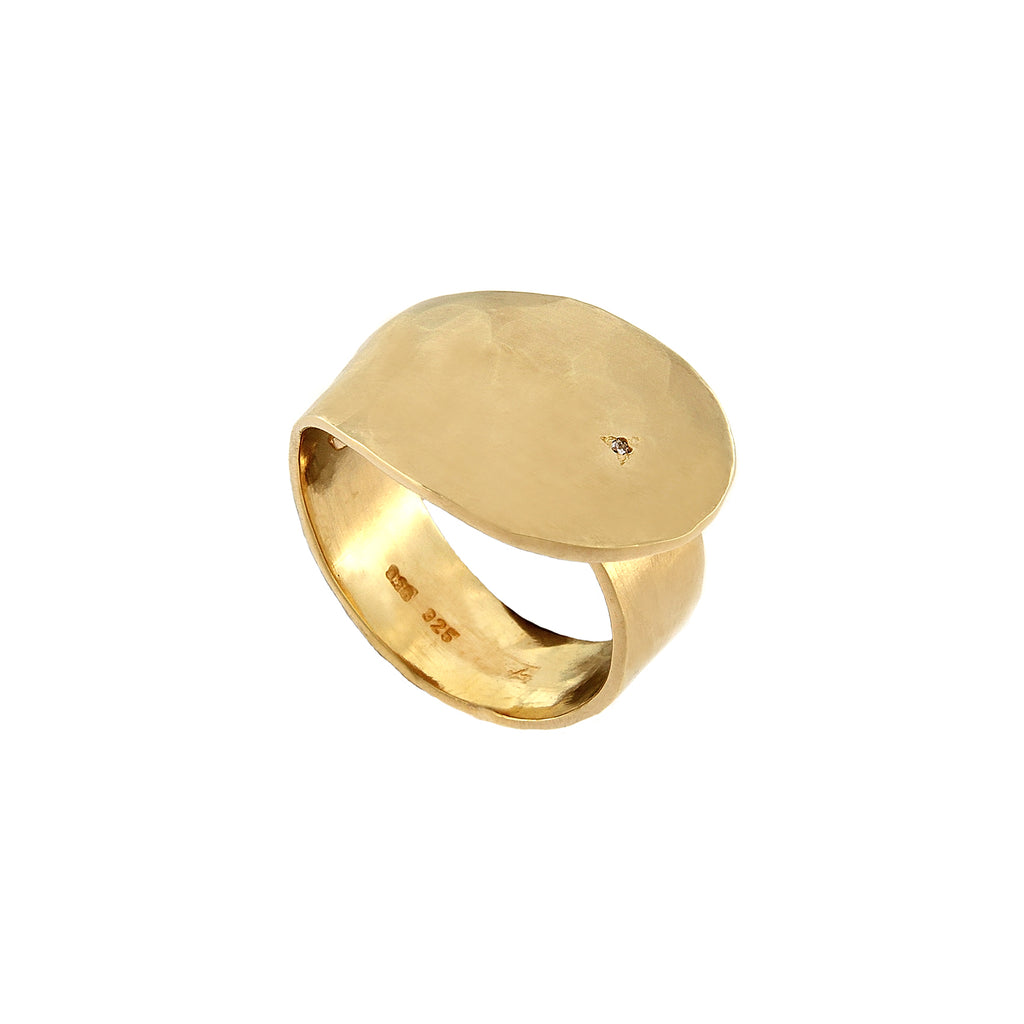 Plasteline Ring with Brown Diamond